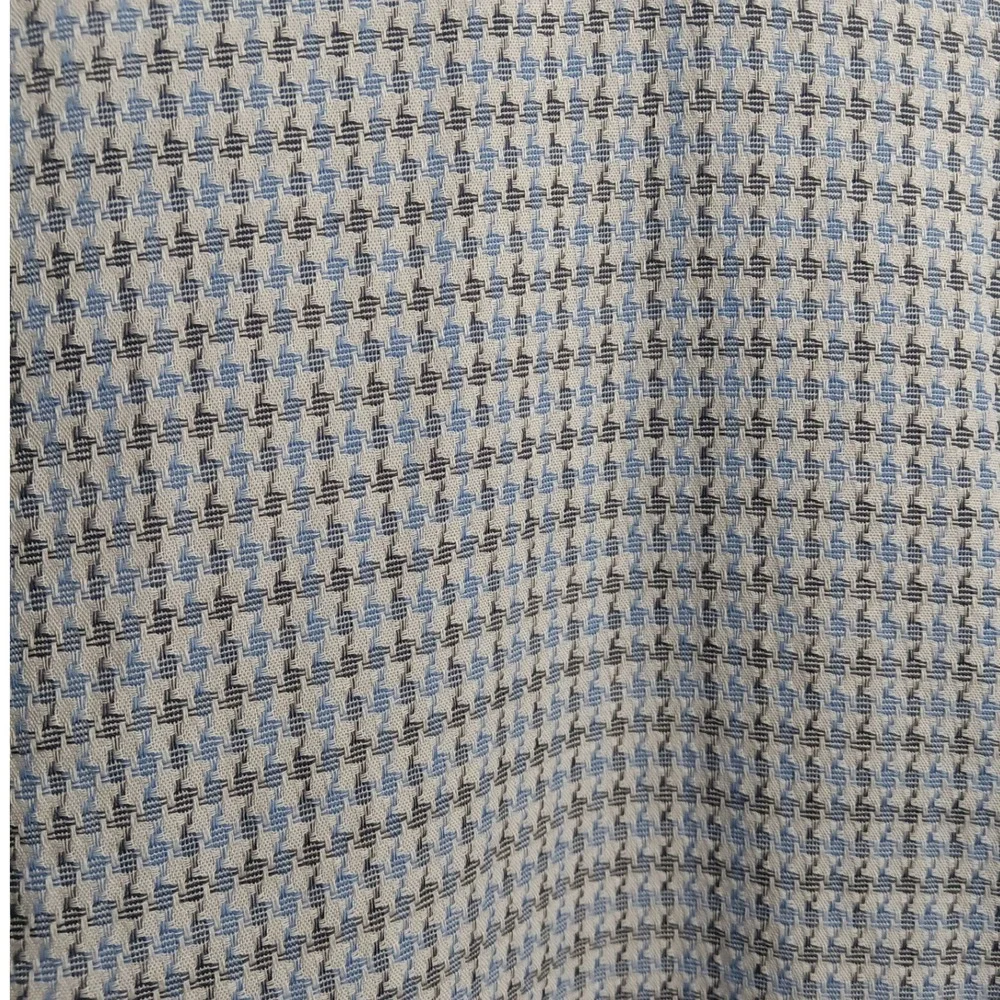 Johnston & Murphy Tailored Fit Men's XL Button Down Shirt 100% Cotton Blue Plaid